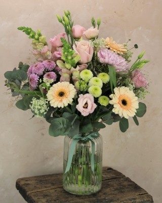 The 'Peaches & Creams' Vase Get Well Soon