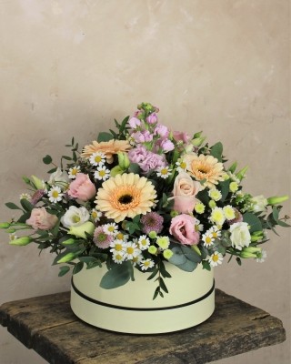 The 'Soft Pastels' Hat box